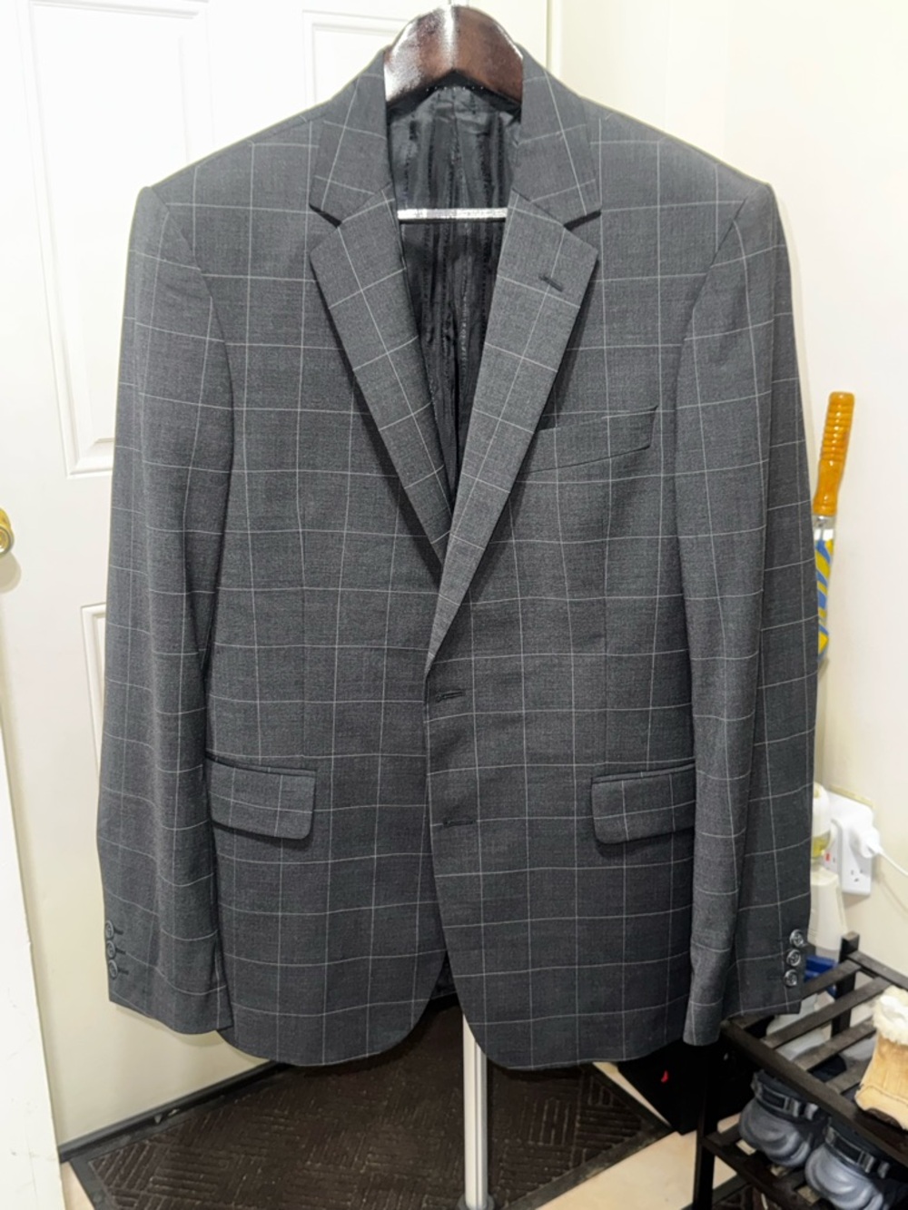 Tiger of Sweden Charcoal I Men’s I Suit Jacket I Windowpane I Size 42 US/52 EU
